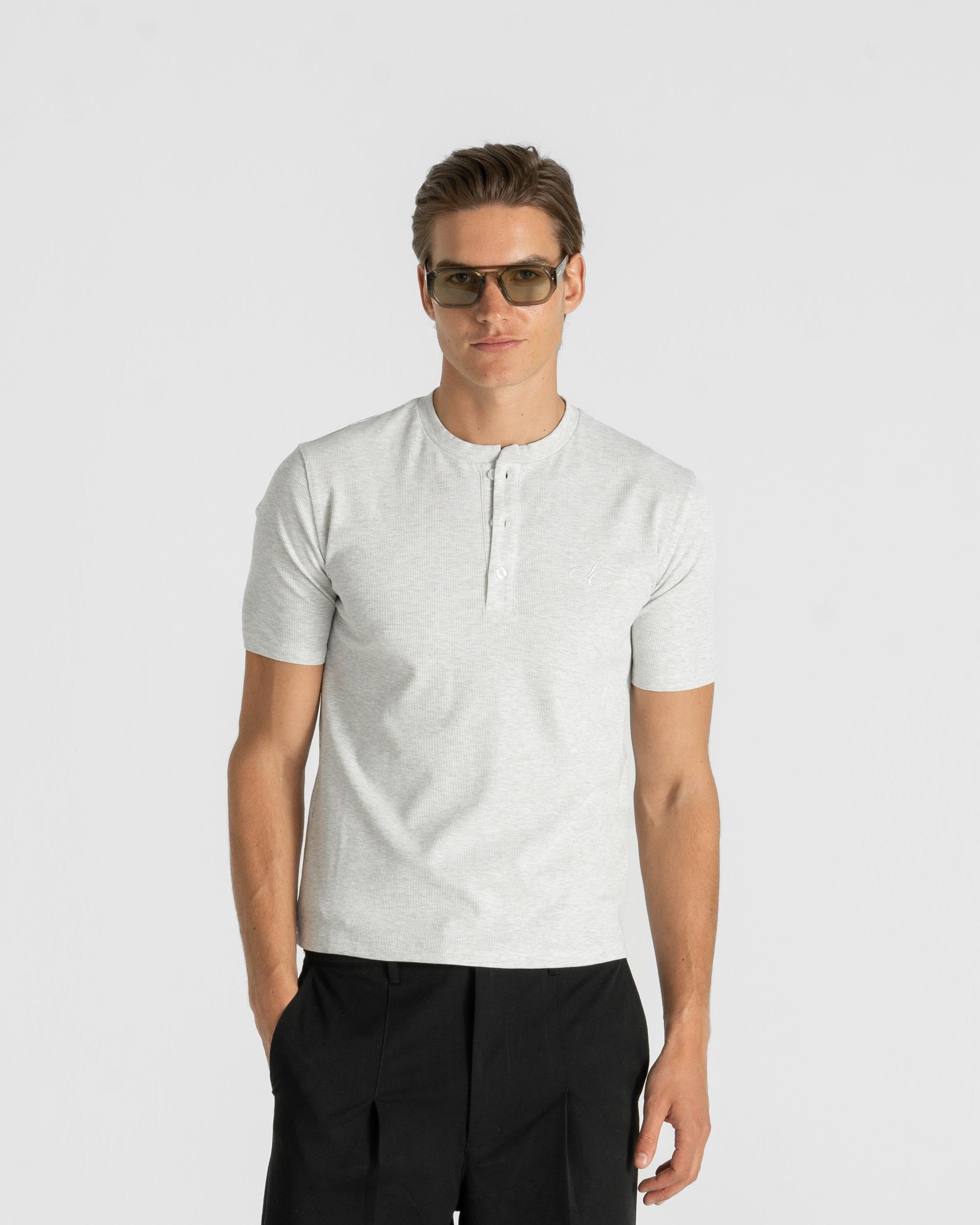 Henley Short Sleeve Heather Grey
